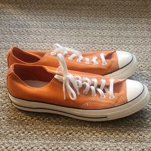 Converse Chuck 70 orange low tops mens 10.5